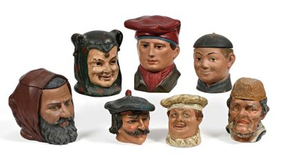 null Sept pots à tabac anthropomorphes représentant des têtes de personnages (cuisinier,...