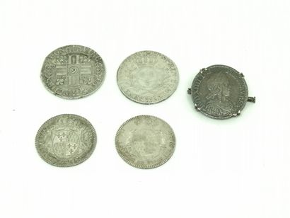 null FRANCE

Lot de neuf pièces d'argent royales dont quatre écus de Louis XV (1728...