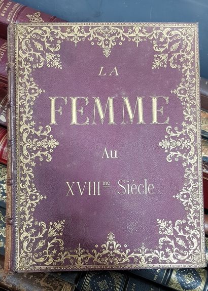 null Une caisse de volumes XIXème siècle et reliures XVIIIème siècle, dont La Révolution...