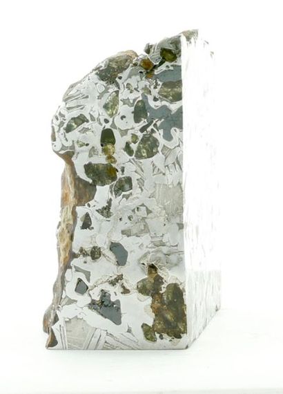 null Seymchan pallasite block of 854 g. for 80 mm high. 
High quality for olivines...