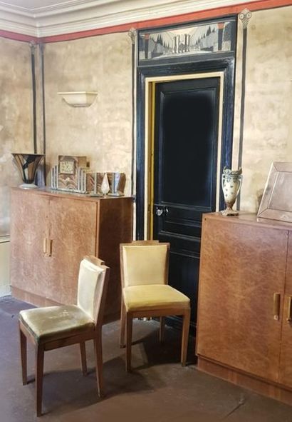 null D'un appartement parisien meublé dans le gout des années 1930