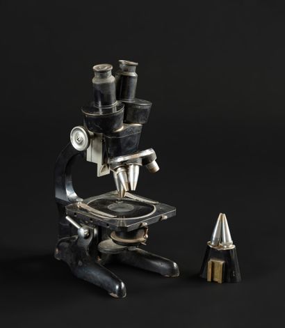 null Stereomicroscope (binocular microscope with stereoscopic vision) or binocular...
