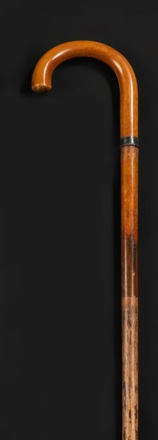 null Beautiful sword cane with an exotic wood shaft concealing a Toledo blade with...