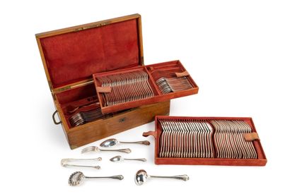 null Silver table service set

Three-lobed filets model, engraved with the coat of...