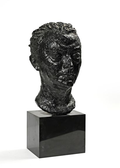 null Robert WLERICK (1882 - 1944) 

Bust of Charles Malégarie

Bronze with brown...