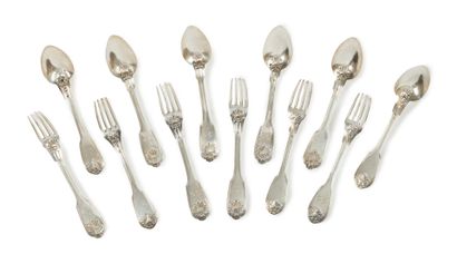 null Six silver cutlery filet-shell model engraved with the initials "GG", hallmarks:...