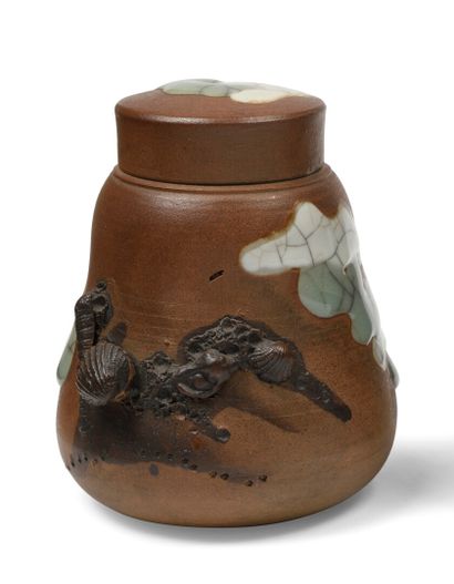 null JAPANese stoneware covered tea box of calabash shape with enamelled decoration...
