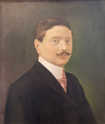 null MERLE (XIX-XX) 

Portrait d'un homme vers 1920

Huile sur toile, signée en bas...