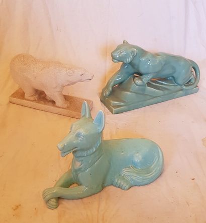 null Tiger bear and wolf dog

Three groups in glazed clay, two with turquoise background...