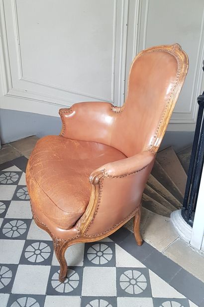 null Louis XV style natural wood armchair

Around 1800

Height 97,5 - Width 70 -...
