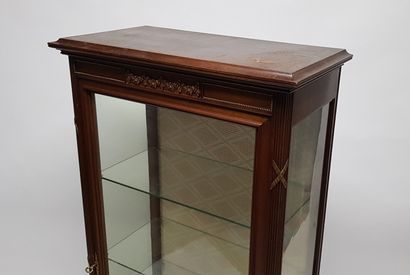 null Louis XVI style mahogany and mahogany veneer display case opening to a leaf,...