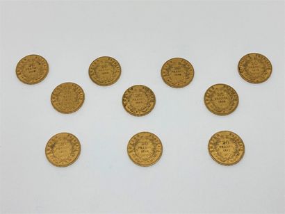 null 10 pièces de 20 francs or NAPOLEON III BARRE :

- 2 de 1859 A

- 2 de 1857 A

-...