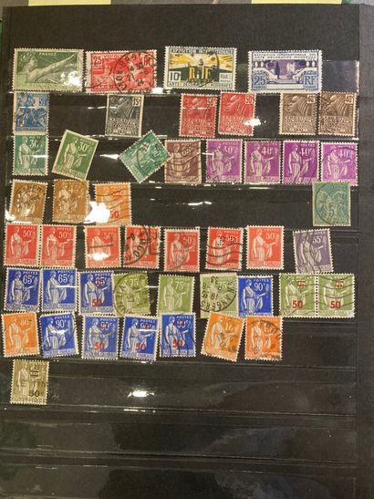 null Lot d'albums de timbres divers France et Europe



Vente à 11 heures sur dé...
