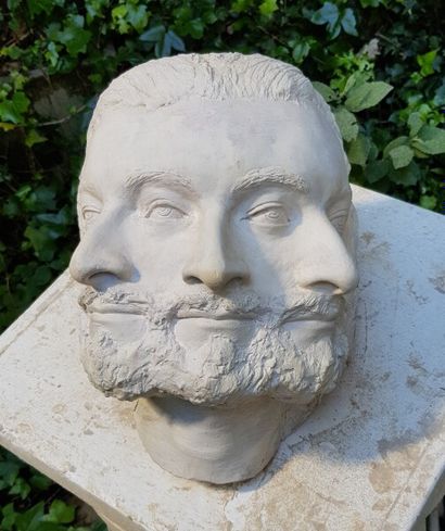 null Jean-Pierre MAURY (1932 - 2021)

Buste d'homme à trois visages

Plâtre moulé...