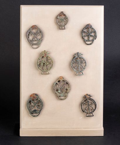 null Collection d'anneaux de corporations artisanales en bronze

Vosges, XVIIIème...