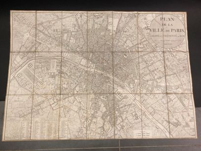 null 6 Cartes et plans de Paris :

- Plan entoilé de Paris de 1715 « Nouveau plan...