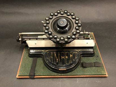null Intéressante machine à écrire Lambert fabriquée en France, à Dieppe, par Sidney...