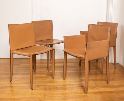 null Deux fauteuils et deux chaises en cuir vachette Marcia par Protis

Edition Cattelan

Haut:...