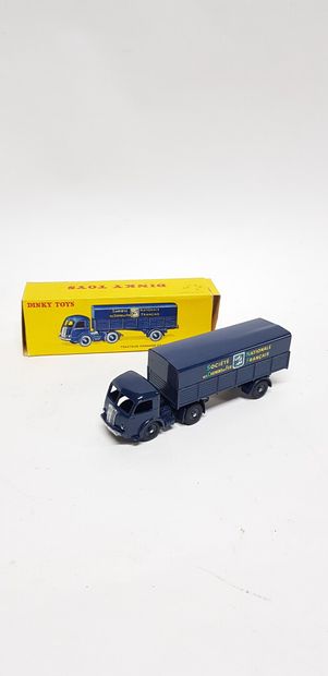 null DINKY TOYS

tracteur Panhard et semi-remorque SNCF dans sa boite