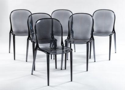 null Six chaises en policarbonate fumé, modèle Thalya Kartell, design Patrick Jouin

Haut....