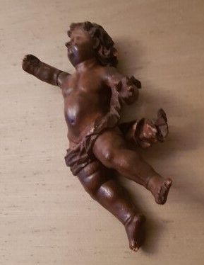 null Ange en bois sculpté (accidents et manques)

XVIIIème siècle 

Haut. 70 cm