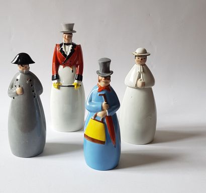 null Trois bouteilles en porcelaine personnages Napoléon, écclésiastique et un élégant...
