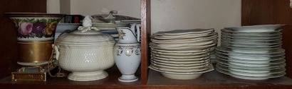 null Lot of earthenware and porcelain including part of service in GIEN model "Pont-aux-choux".

We...