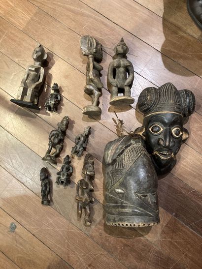 null Lot de masques et statuettes africains