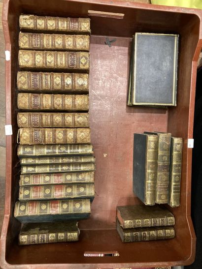null Lot de livres reliés XVIIIème-XIXème en l'état, dont : Cours de l'Ecole Polytechnique,...