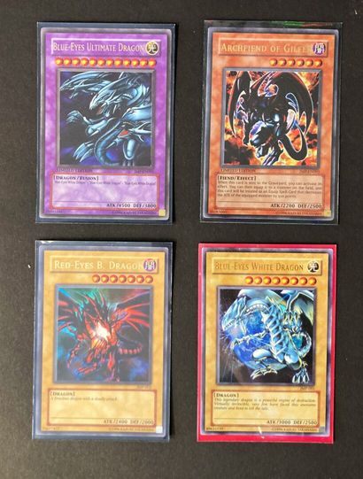 null YU-GI-OH
Lot de 4 cartes holo en anglais composé de dragons de la série JMP...