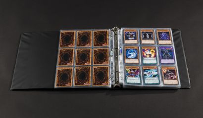 null YU-GI-OH
Classeur de plus de 400 cartes des séries partielles COTD, MP17, LEDU
La...