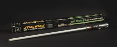 null STAR WARS 
Sabre de Luke Skywalker en métal et plastique de 115 cm de long avec...