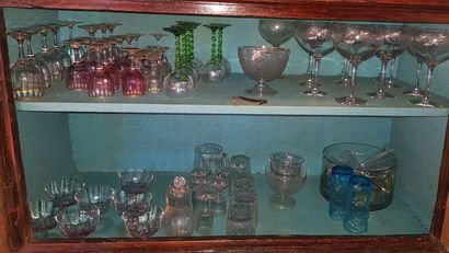 Lot of glassware and crystal mismatched