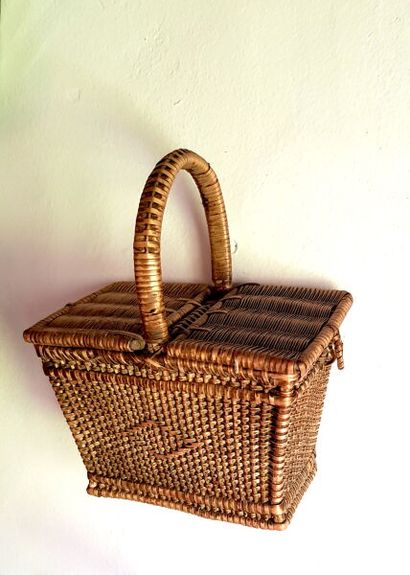 null Miniature basketry set including baskets, baskets, boxes, molds, boxes