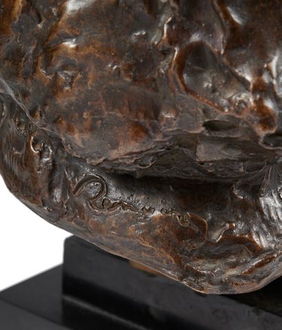 null School of the XXth century 
Bust of Coco
Proof in bronze with brown patina
Stamp...