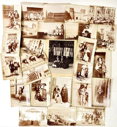 null SALE at 11am 
MEMORIES OF ITALY
Set of old albumin prints representing Neapolitan...