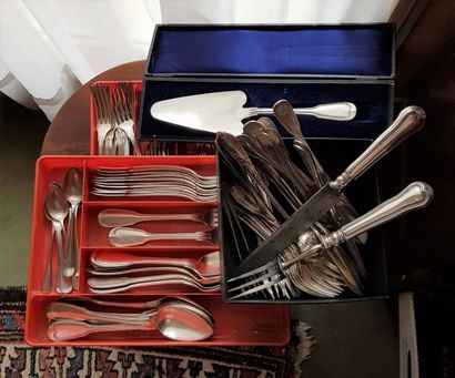 null SALE at 11 am 
Lot of silver plated cutlery including various parts of household...