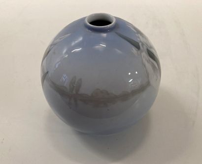 null Vase boule en porcelaine de Copenhague
