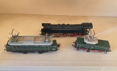 null MARKLIN 
Trois locomotives