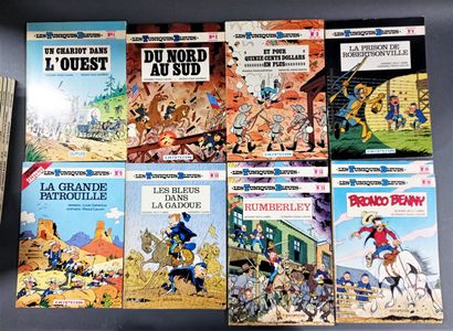 null LES TUNIQUES BLEUES 
Lot de diverses éditions de la série de bandes dessinées...