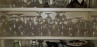 null Partie de service de verre en cristal, piètement à bagues
Vers 1940 - 50