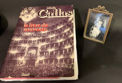 null Sur le thème de Maria Callas : un album "livre du souvenir", ed. Sand 1985
On...