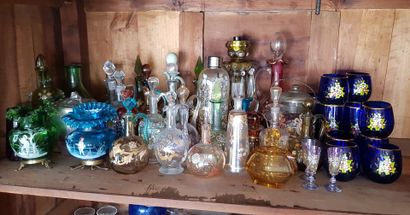 null Lot of polychrome enamelled glassware including: sets of glasses, carafons,...