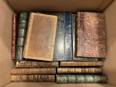 null Lot of books of various volumes