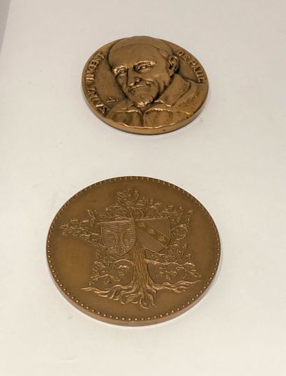 null Lot de médailles en bronze dont Léon XIII