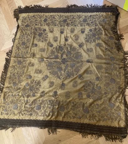 null Silk tablecloth and metallic thread embroidery