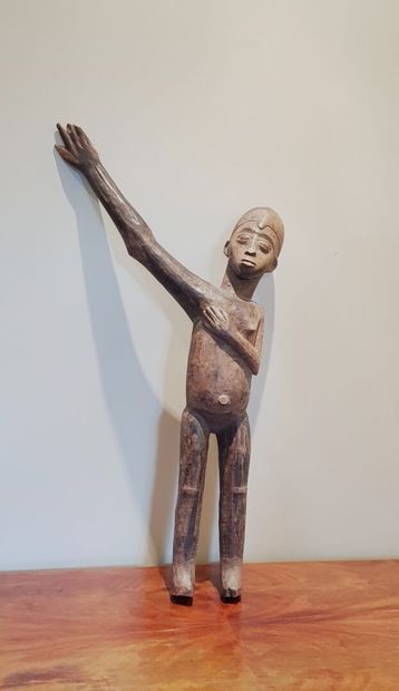 null Bateba statuette with raised arm. Wood with patina of use.
Lobi culture, Burkina...