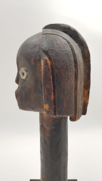 null GABON

Fang-style reliquary head, lamellar eyes, oozing patina
Height: 31 c...