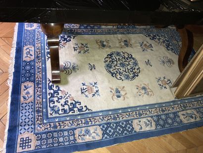 null CHINA
Carpet
202 x 144 cm