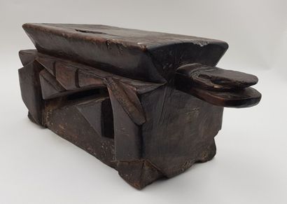 null WEST AFRICA, Ivory Coast (?)

Seat with incised geometric decoration